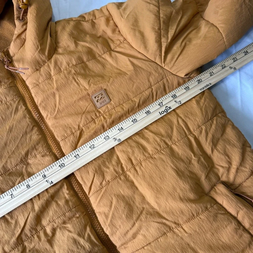 Billabong Adventure Division Puffer Jacket Hooded Mustard Yellow Size S